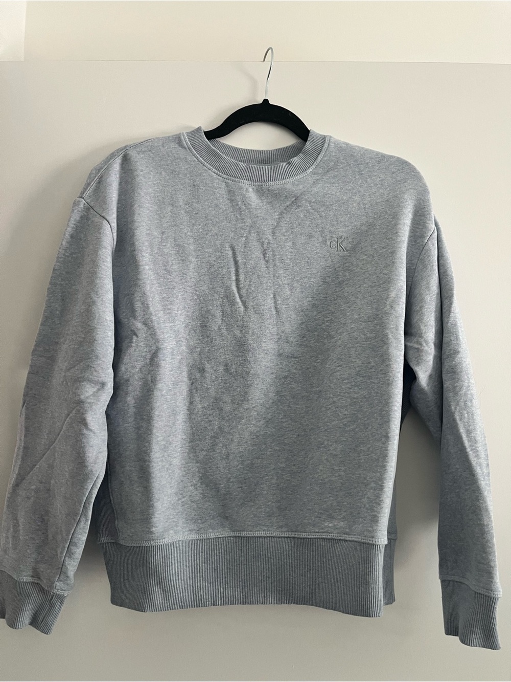 Calvin Klein Women’s Blue Crewneck Sweatshirt